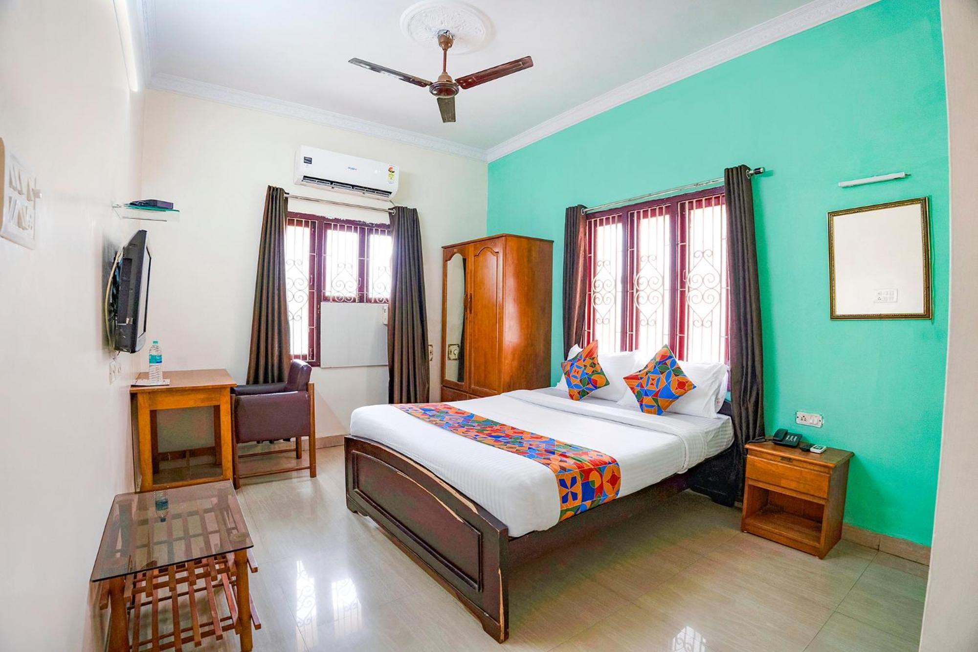Fabhotel Home Tree Service Apartment - T Nagar Madras Buitenkant foto