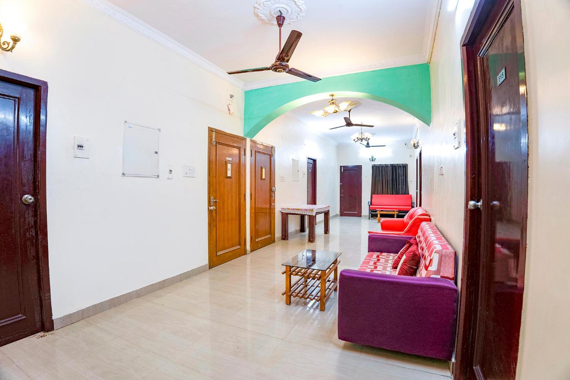 Fabhotel Home Tree Service Apartment - T Nagar Madras Buitenkant foto